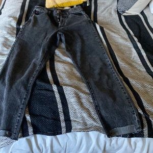 BDG cute high rise black jeans